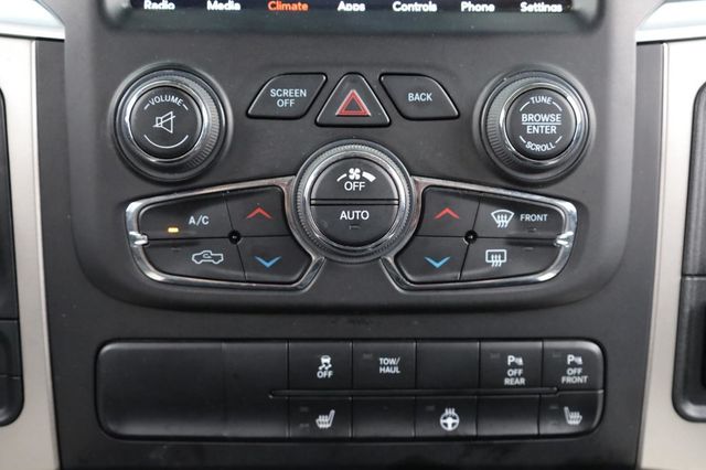2019 Ram 1500 Classic Big Horn - 23022806 - 36