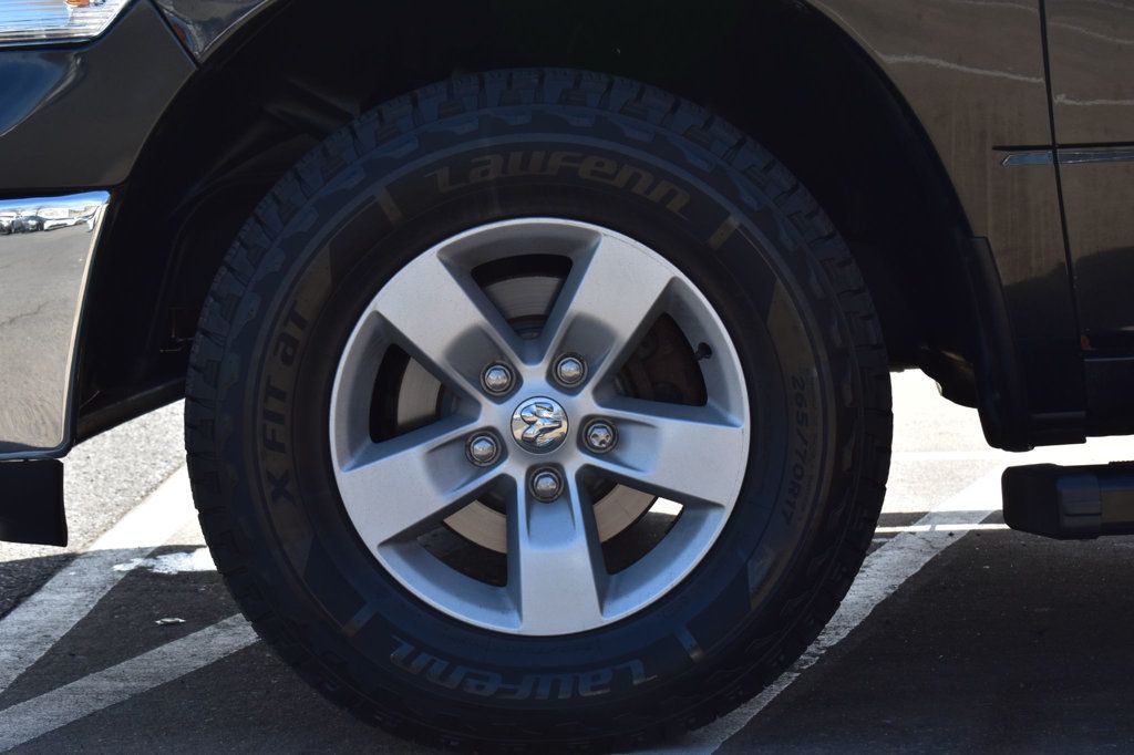 2019 Ram 1500 Classic Big Horn 4x4 Crew Cab 6'4" Box - 23002056 - 9