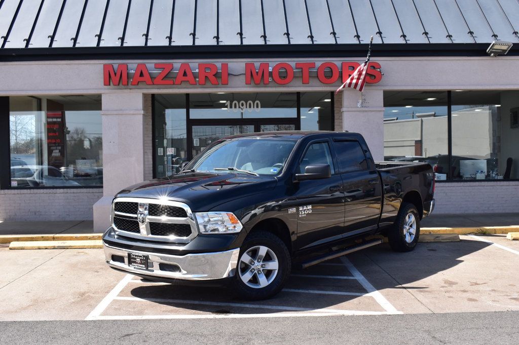2019 Ram 1500 Classic Big Horn 4x4 Crew Cab 6'4" Box - 23002056 - 1