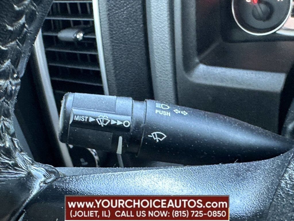 2019 Ram 1500 Classic Big Horn 4x4 Crew Cab 6'4" Box - 22849588 - 33