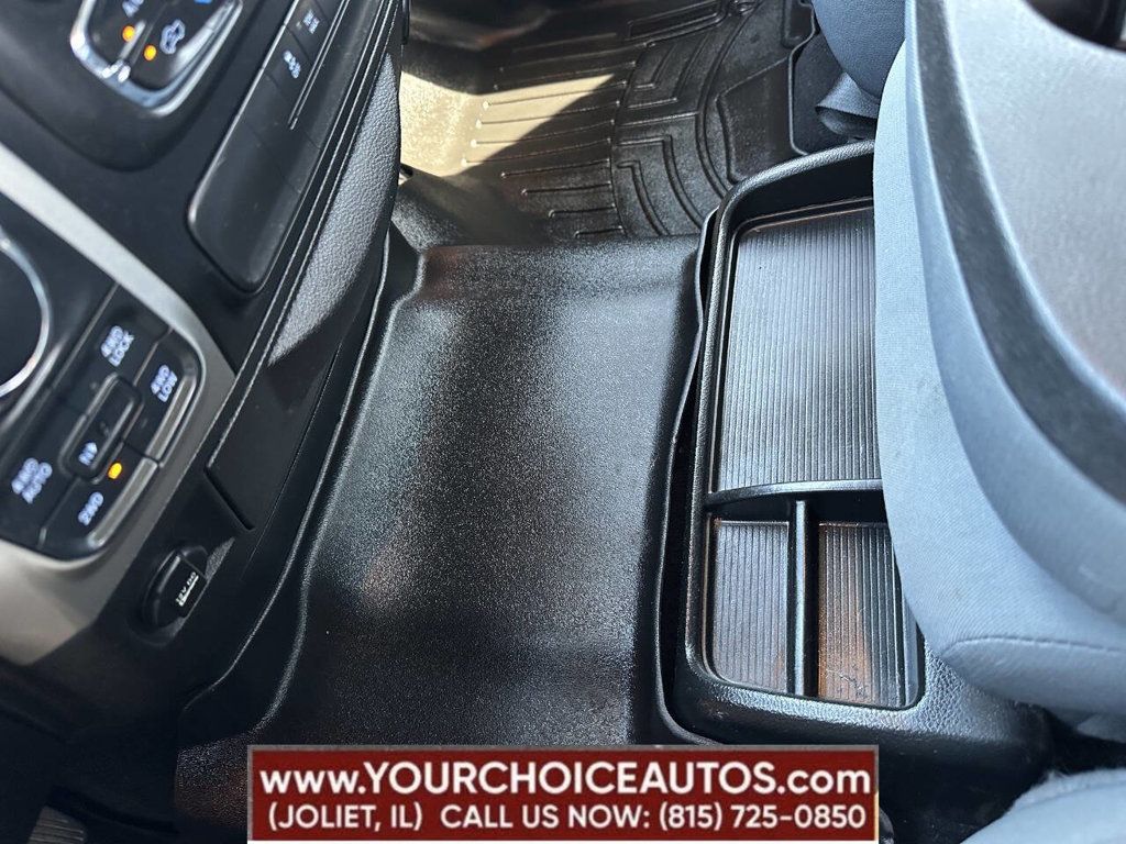 2019 Ram 1500 Classic Big Horn 4x4 Crew Cab 6'4" Box - 22849588 - 47