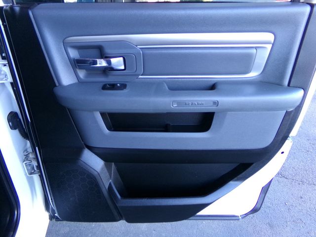2019 Ram 1500 Classic Big Horn 4x4 Crew Cab 6'4" Box - 23022479 - 13