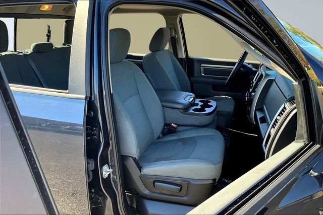 2019 Ram 1500 Classic Classic SLT - 22931247 - 12