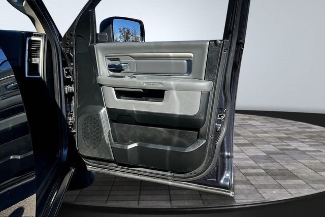 2019 Ram 1500 Classic Classic SLT - 22931247 - 15