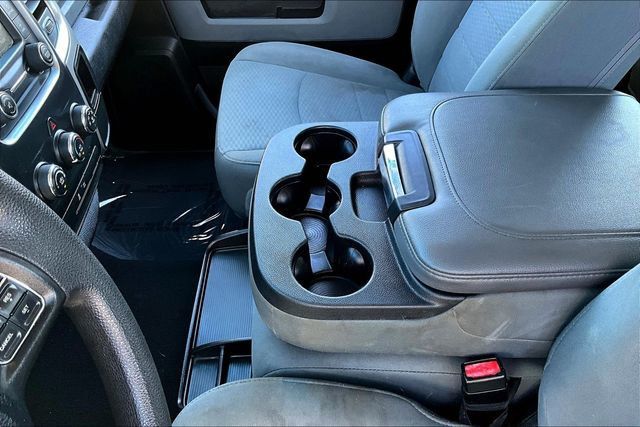 2019 Ram 1500 Classic Classic SLT - 22931247 - 30