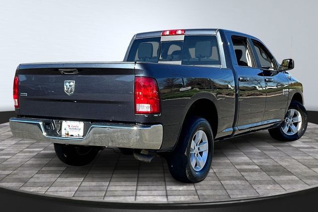 2019 Ram 1500 Classic Classic SLT - 22931247 - 4