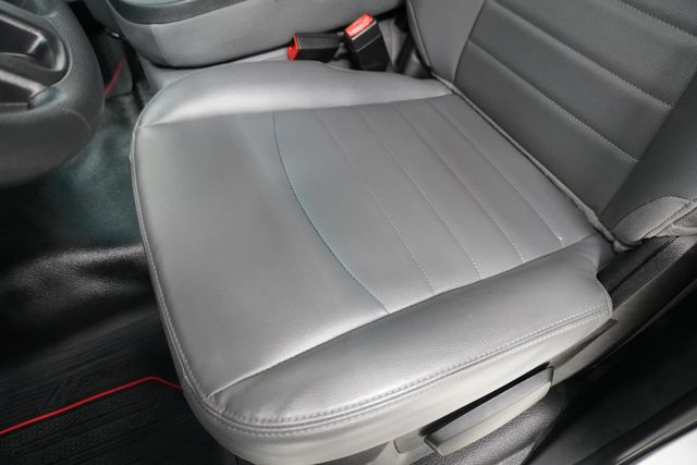 2019 Ram 1500 Classic Express 4x2 Quad Cab 6'4" Box - 22999179 - 10