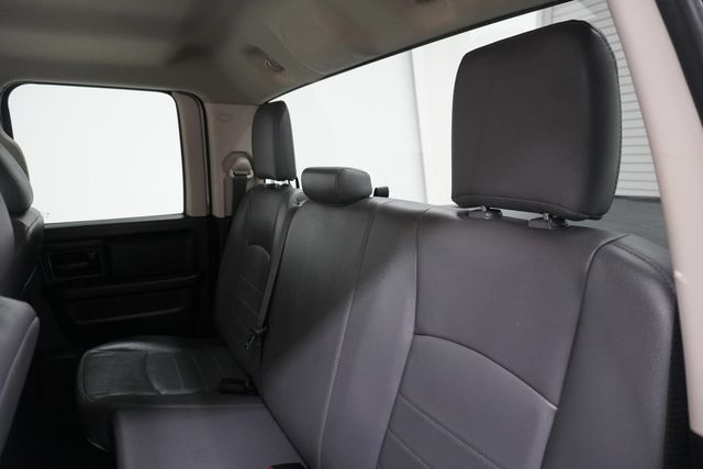 2019 Ram 1500 Classic Express 4x2 Quad Cab 6'4" Box - 22999179 - 11