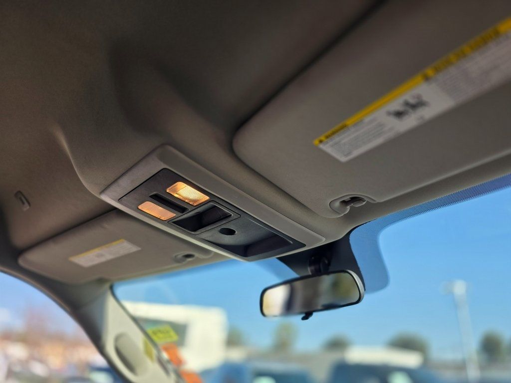 2019 Ram 1500 Classic Express 4x2 Quad Cab 6'4" Box - 22979148 - 10