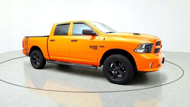2019 Ram 1500 Classic Express 4x4 Crew Cab 5'7" Box - 23100321 - 2