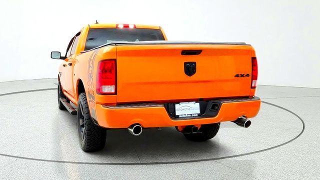 2019 Ram 1500 Classic Express 4x4 Crew Cab 5'7" Box - 23100321 - 5