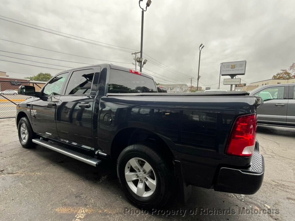 2019 Ram 1500 Classic Express 4x4 Crew Cab 5'7" Box - 22591530 - 9