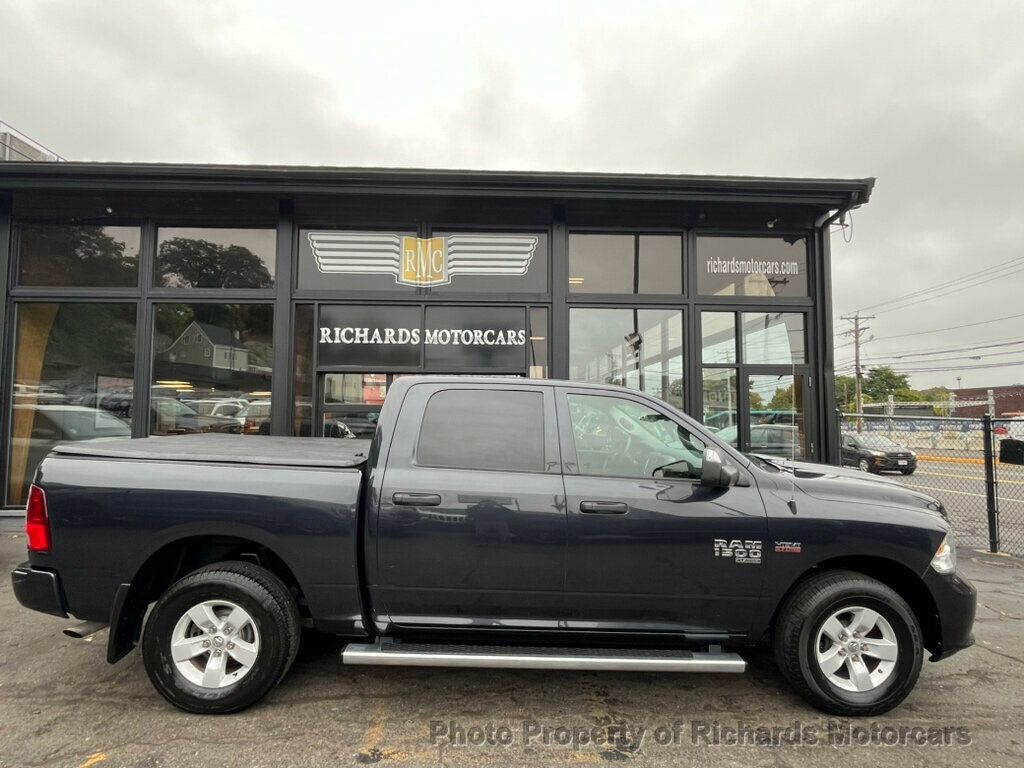 2019 Ram 1500 Classic Express 4x4 Crew Cab 5'7" Box - 22591530 - 1