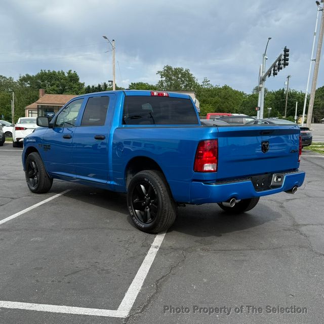 2019 Ram 1500 Classic EXPRESS 4X4 CREW CAB 5' BOX W/EXPRESS PACKAGE - 23019741 - 10