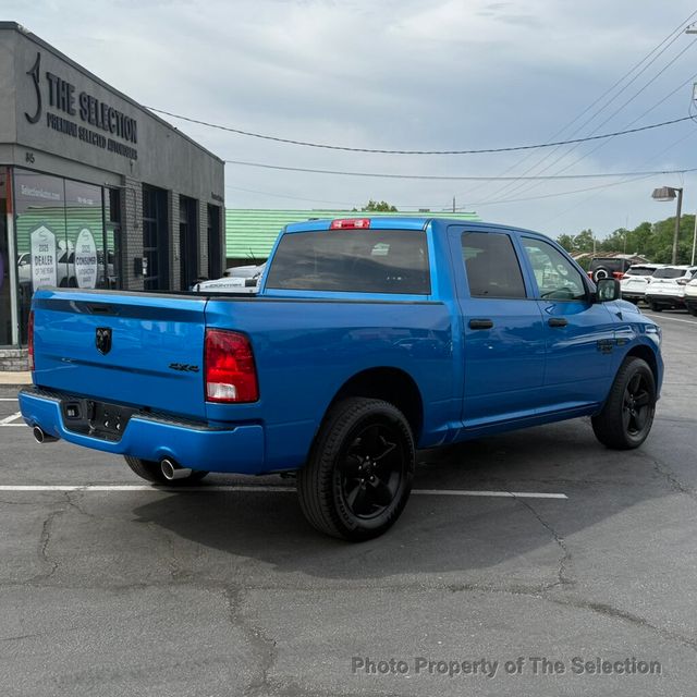 2019 Ram 1500 Classic EXPRESS 4X4 CREW CAB 5' BOX W/EXPRESS PACKAGE - 23019741 - 16