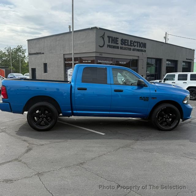 2019 Ram 1500 Classic EXPRESS 4X4 CREW CAB 5' BOX W/EXPRESS PACKAGE - 23019741 - 18