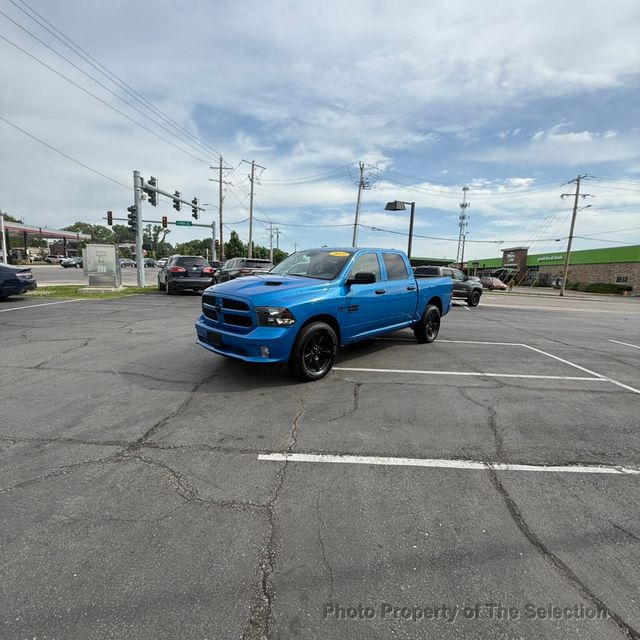 2019 Ram 1500 Classic EXPRESS 4X4 CREW CAB 5' BOX W/EXPRESS PACKAGE - 23019741 - 5