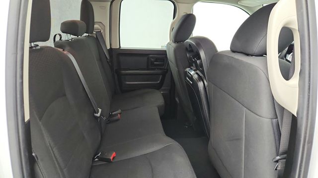 2019 Ram 1500 Classic Express 4x4 Quad Cab 6'4'' Box with Value Package - 22953820 - 21