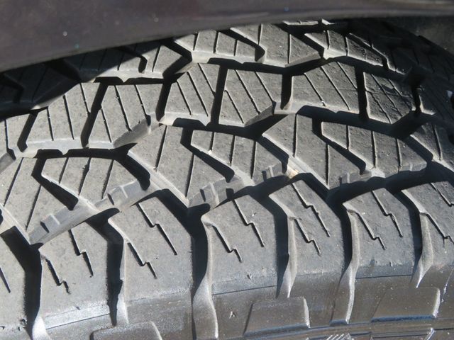 2019 Ram 1500 Classic LONE STAR CLASSIC RAM 1500 CREW CAB SALAVAGE TITLE EXTRA CLEAN  - 23003342 - 17