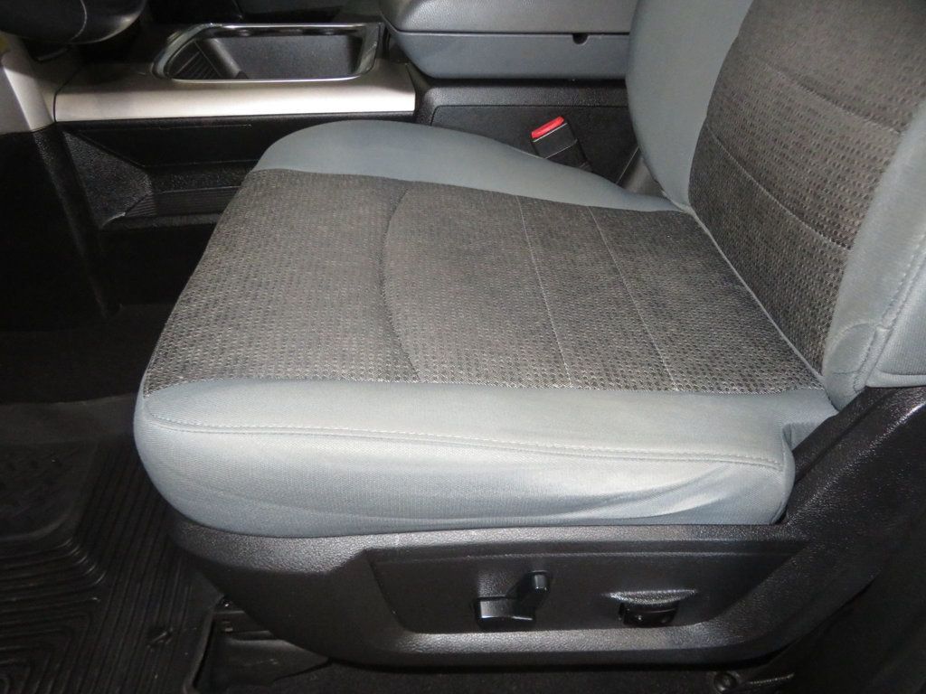 2019 Ram 1500 Classic LONE STAR CLASSIC RAM 1500 CREW CAB SALAVAGE TITLE EXTRA CLEAN  - 23003342 - 21