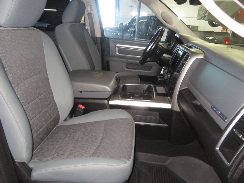 2019 Ram 1500 Classic LONE STAR CLASSIC RAM 1500 CREW CAB SALAVAGE TITLE EXTRA CLEAN  - 23003342 - 35