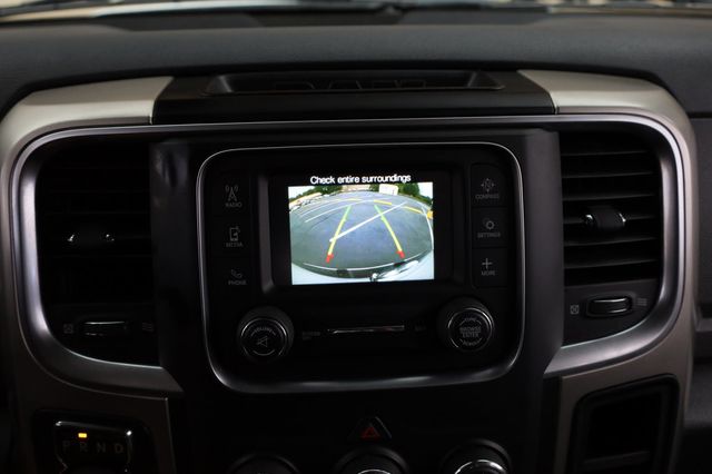 2019 Ram 1500 Classic Lone Star Silver 4x2 Crew Cab 5'7" Box - 22908425 - 34