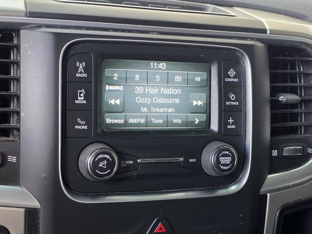 2019 Ram 1500 Classic SLT - 23051461 - 11