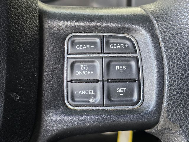 2019 Ram 1500 Classic SLT - 23051461 - 16