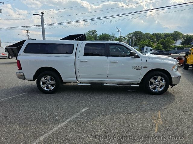 2019 Ram 1500 Classic SLT - 23040742 - 3