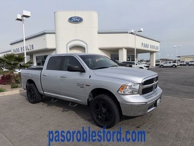 2019 Ram 1500 Classic - 1C6RR7LT2KS524874