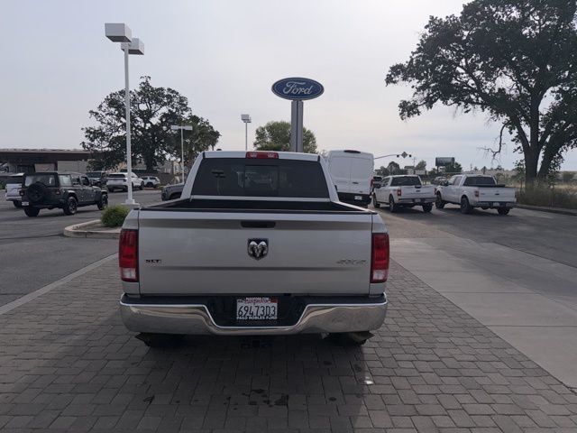 2019 Ram 1500 Classic SLT 4x4 Crew Cab 5'7" Box - 23004162 - 3