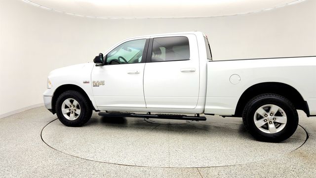 2019 Ram 1500 Classic SLT 4x4 Crew Cab 5'7'' Box  - 23034804 - 7