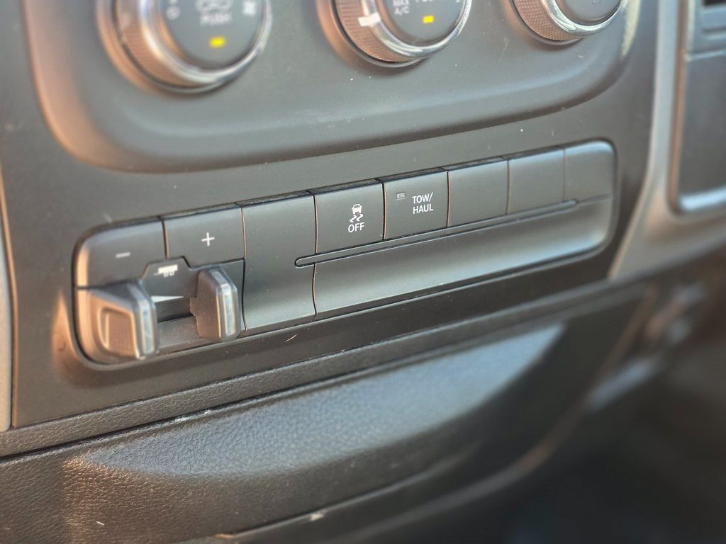 2019 Ram 1500 Classic Tradesman - 22979145 - 25