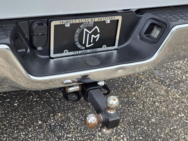 2019 Ram 1500 Classic Tradesman 4x2 Quad Cab 6'4" Box - 23023400 - 17