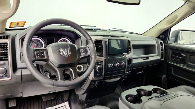 2019 Ram 1500 Classic Tradesman 4x2 Quad Cab 6'4'' Box w/ 20'' Wheels & Running Boards - 23091285 - 11