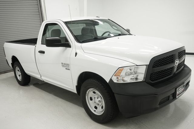 2019 Ram 1500 Classic Tradesman 4x2 Regular Cab 8' Box - 23029758 - 2