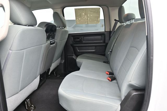 2019 Ram 1500 Classic Tradesman 4x4 Crew Cab 5'7" Box - 23004744 - 12
