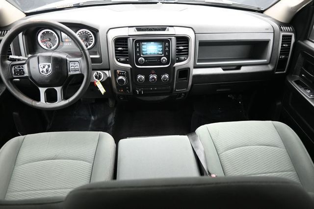 2019 Ram 1500 Classic Tradesman 4x4 Crew Cab 5'7" Box - 23004744 - 14