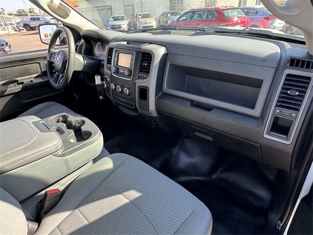 2019 Ram 1500 Classic Tradesman 4x4 Quad Cab 6'4" Box - 22656165 - 10