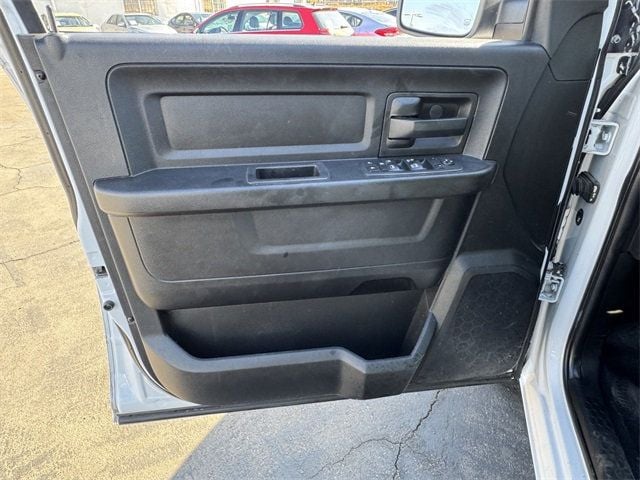 2019 Ram 1500 Classic Tradesman 4x4 Quad Cab 6'4" Box - 22656165 - 28