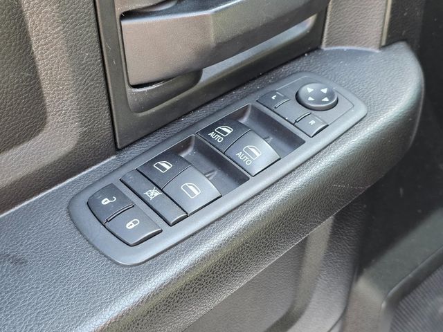 2019 Ram 1500 Classic Tradesman 4x4 Quad Cab 6'4" Box - 22941825 - 24