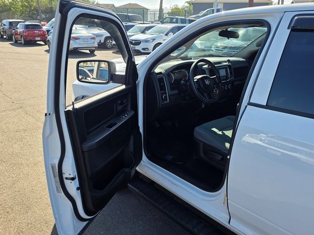 2019 Ram 1500 Classic Tradesman 4x4 Quad Cab 6'4" Box - 22941825 - 41