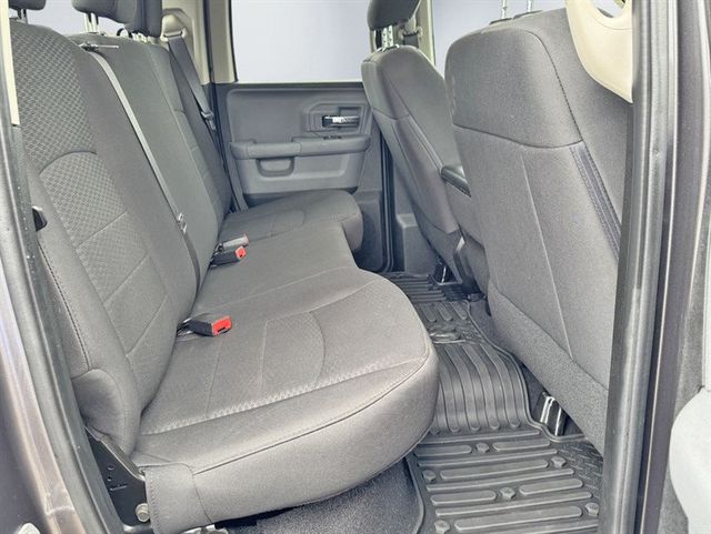 2019 Ram 1500 Classic Tradesman Quad Cab 4WD - 23073810 - 17