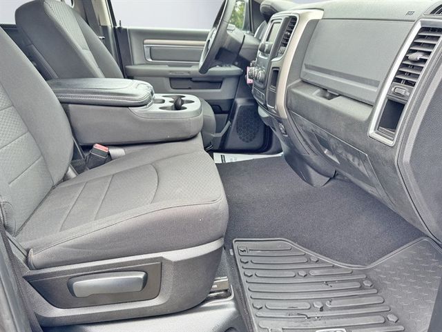 2019 Ram 1500 Classic Tradesman Quad Cab 4WD - 23073810 - 18