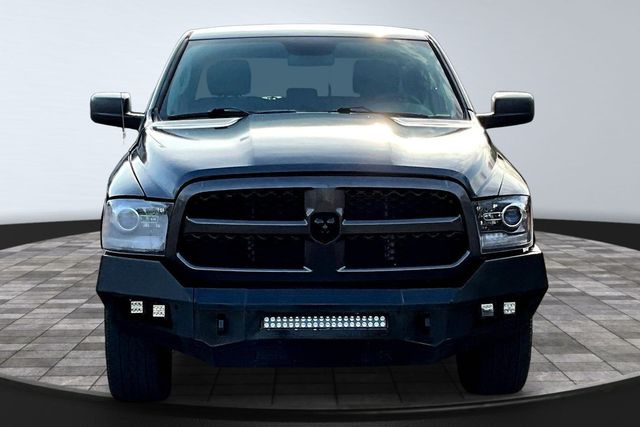 2019 Ram 1500 Classic Warlock 4x2 Crew Cab 5'7" Box - 23006910 - 1