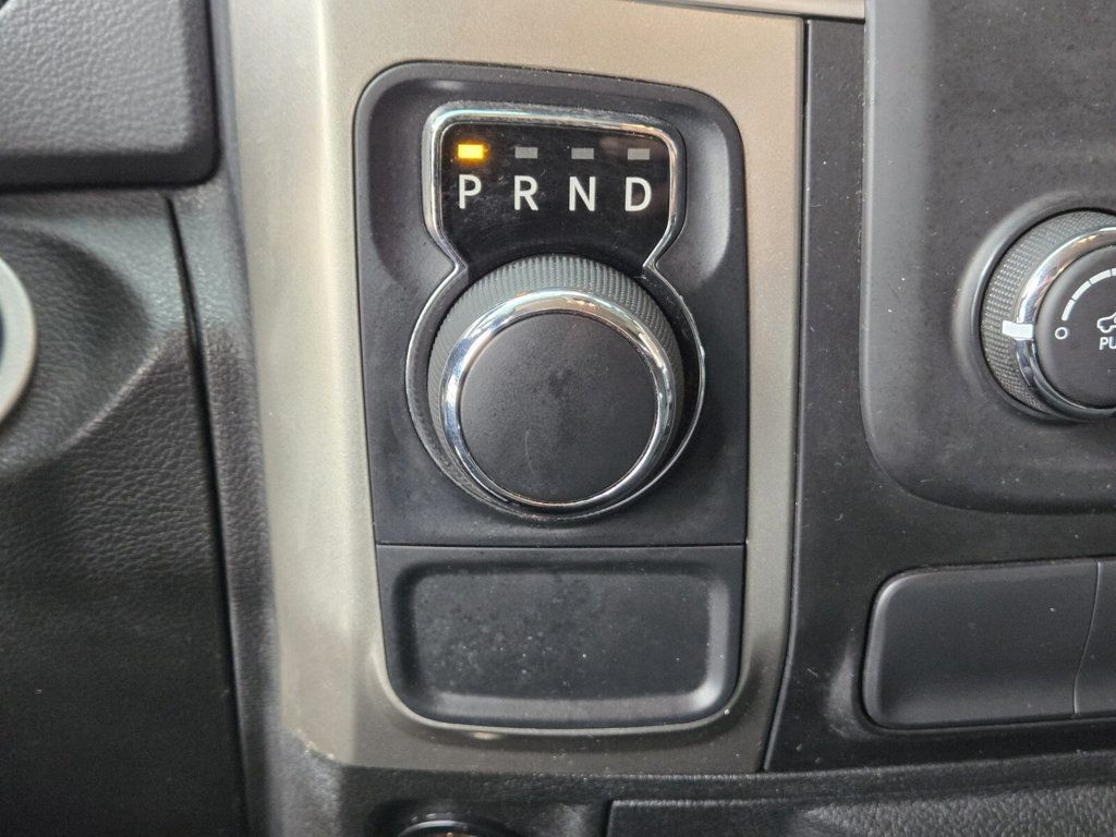 2019 Ram 1500 Classic Warlock 4x2 Quad Cab 6'4" Box - 22975325 - 18