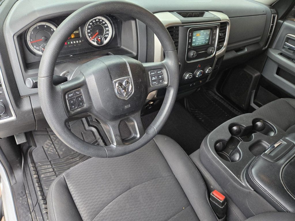 2019 Ram 1500 Classic Warlock 4x2 Quad Cab 6'4" Box - 22975325 - 7