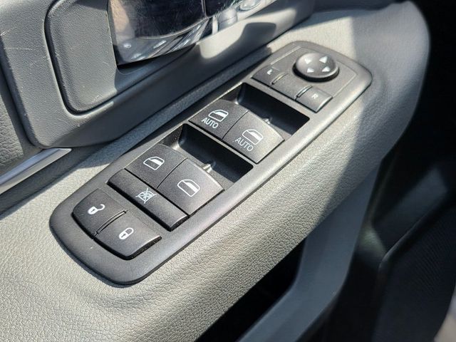 2019 Ram 1500 Classic Warlock 4x2 Quad Cab 6'4" Box - 22929105 - 23