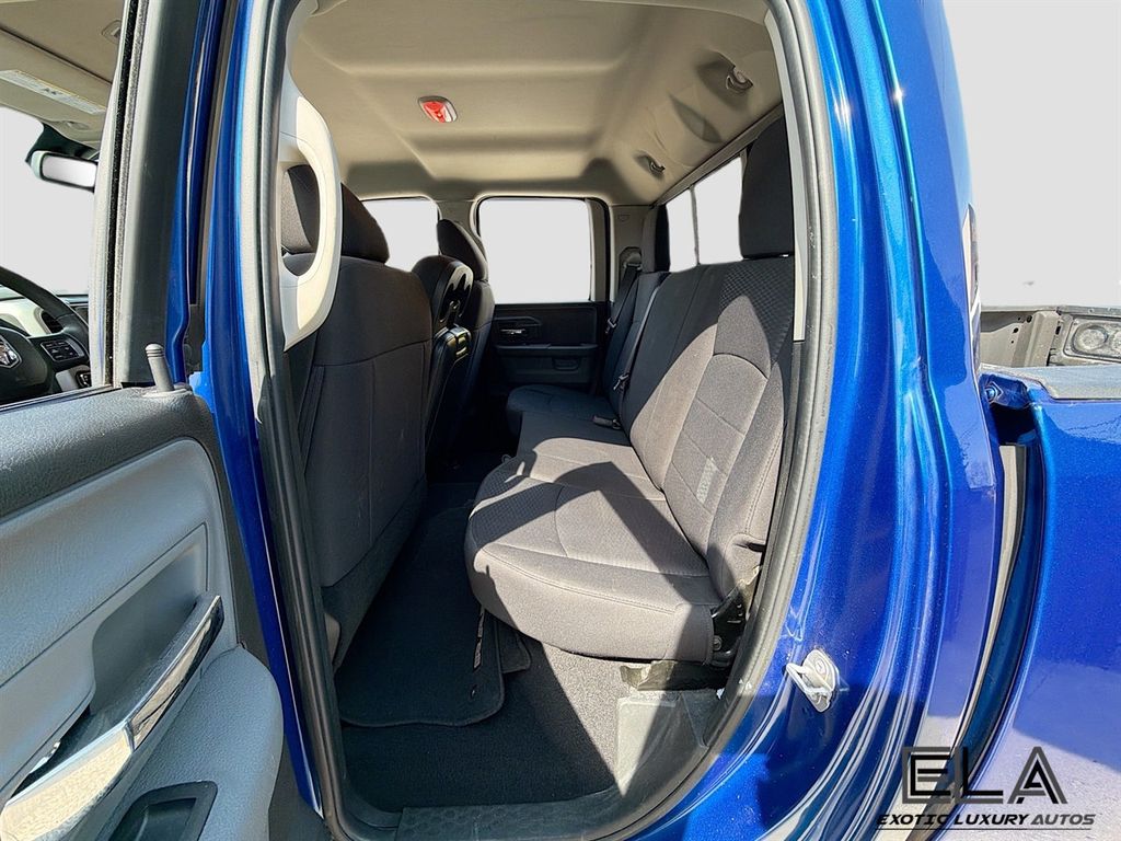 2019 Ram 1500 Classic Warlock 4x2 Quad Cab 6'4" Box - 23003762 - 25