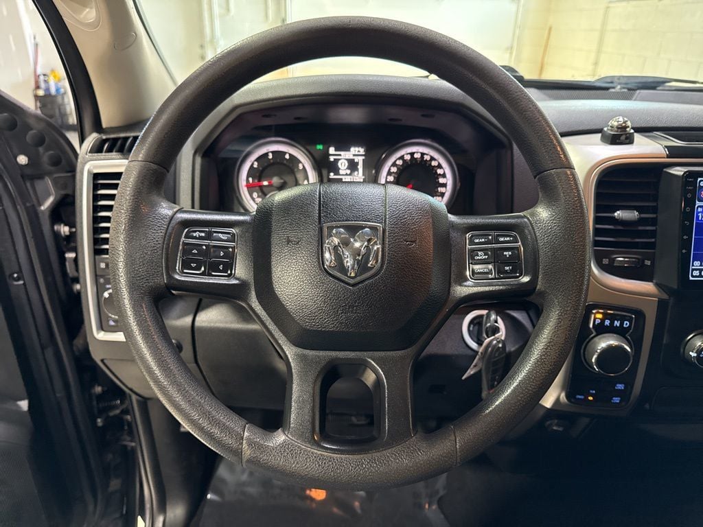 2019 Ram 1500 Classic Warlock 4x4 Quad Cab 6'4" Box - 23005908 - 14